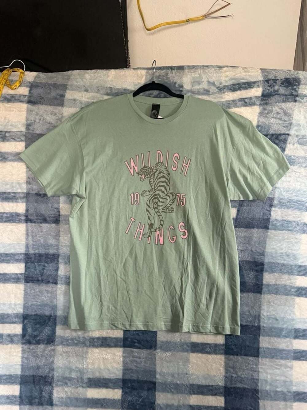 Sweet Claire Wildish Things Tiger Graphic Tee Size L/XL